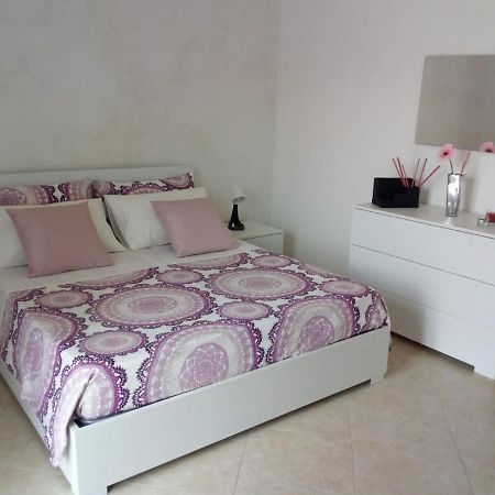 Beb Del Carmelo Apartment แมร์คาโต ซาน เซเวริโน ภายนอก รูปภาพ