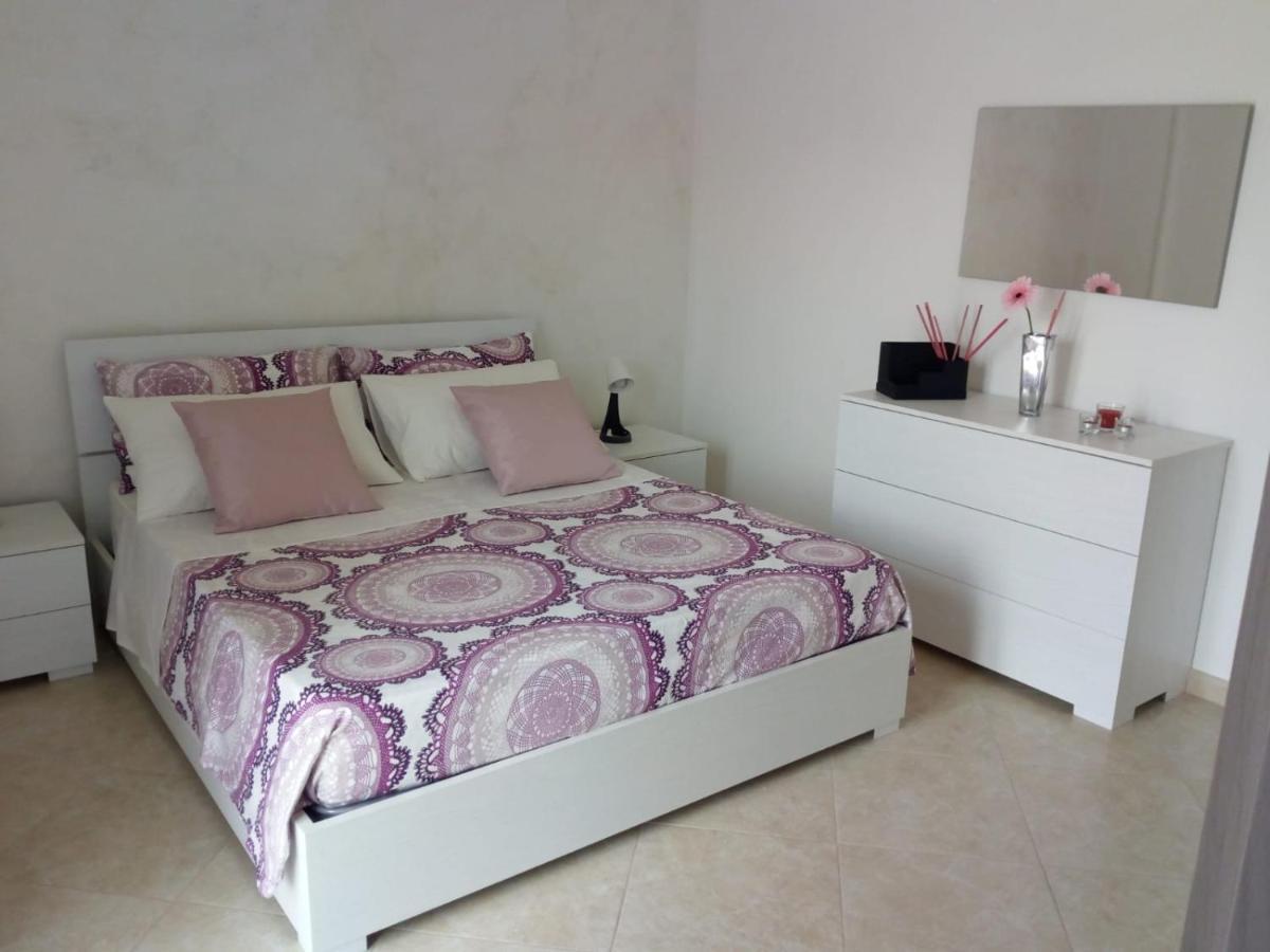 Beb Del Carmelo Apartment แมร์คาโต ซาน เซเวริโน ภายนอก รูปภาพ