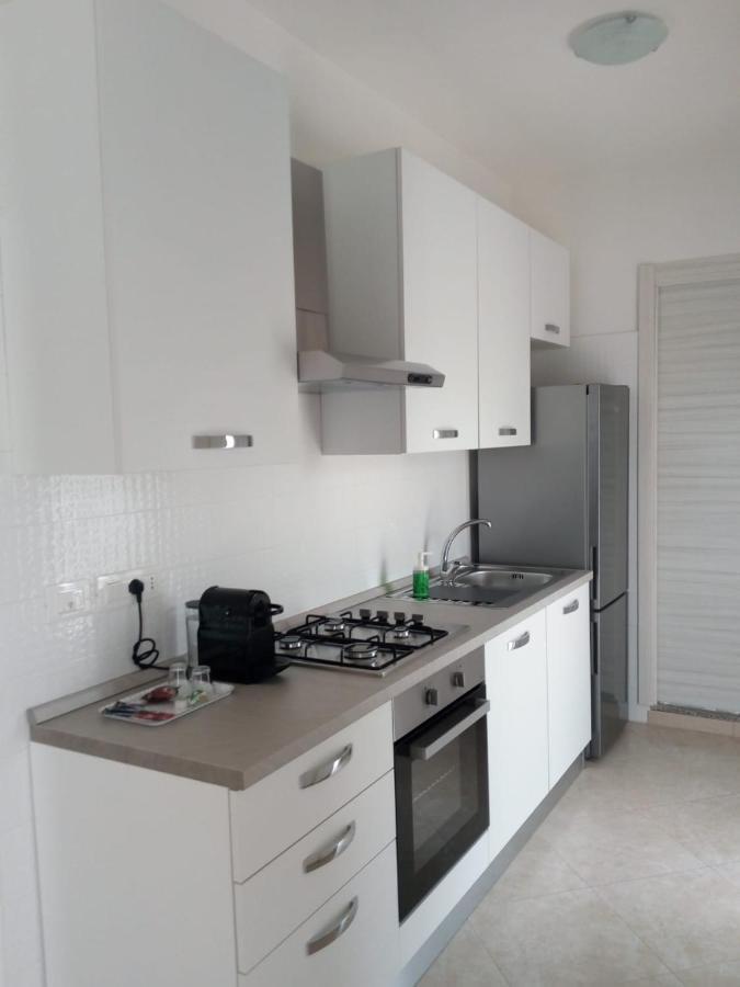 Beb Del Carmelo Apartment แมร์คาโต ซาน เซเวริโน ภายนอก รูปภาพ